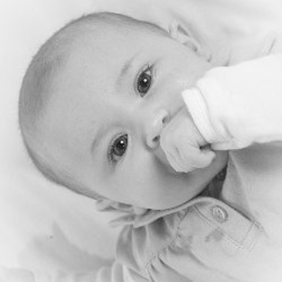 Meet your Posher, Kimberly - Picture 1 of 1